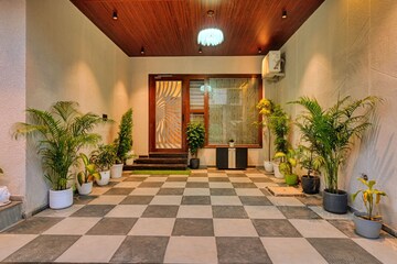 Bedroom in 4 BHK Independent House at Vaishali Nagar – for Sale