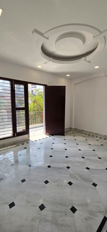 2 BHK Builder Floor For Rent in Eldeco Ananda, Sector 48