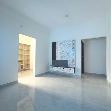 Room in 1 BHK Builder Floor at Hsr Layout – for Rent