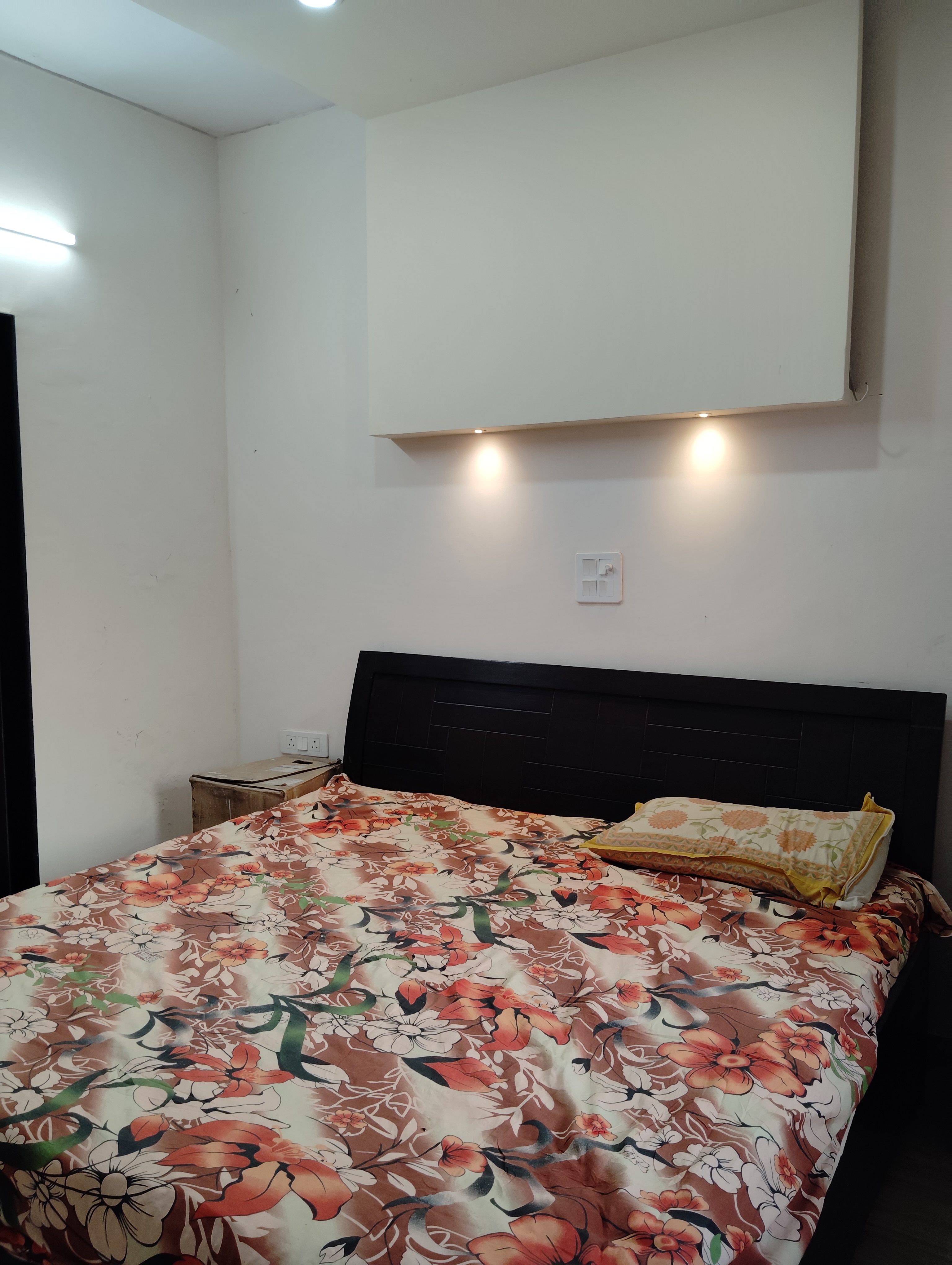 2 BHK Apartment For Rent in Navbharat Apartments
