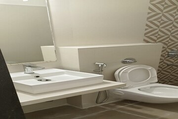 Bathroom in 1 RK Apartment at Mayfair The View, Vikhroli West – for Rent
