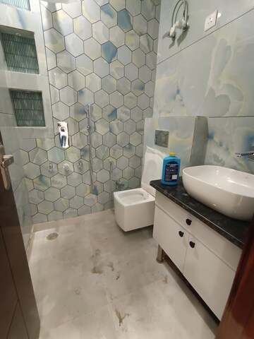 Bathroom in 3 BHK Apartment at Apex Anuradha Apartments, Paschim Vihar – for Rent