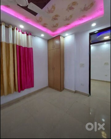 Bedroom in 2 BHK Builder Floor at Saket – for Rent