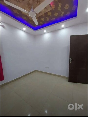 Room in 2 BHK Builder Floor at Saket – for Rent