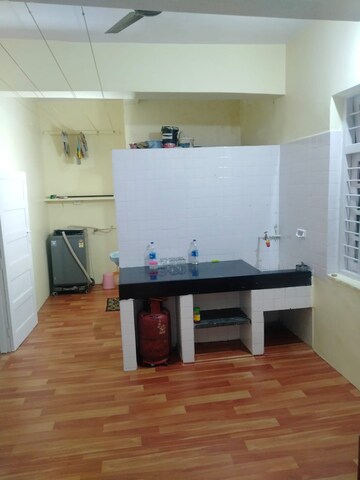 Kitchen in 1.5 BHK Apartment at Jai Hanuman Apartment, Vile Parle East – for Rent