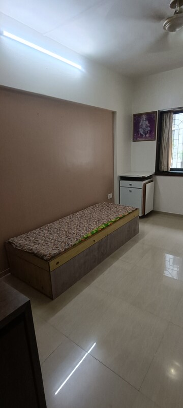 Bedroom in 1 BHK Apartment at Anita Nagar Chs, Kandivali East – for Rent