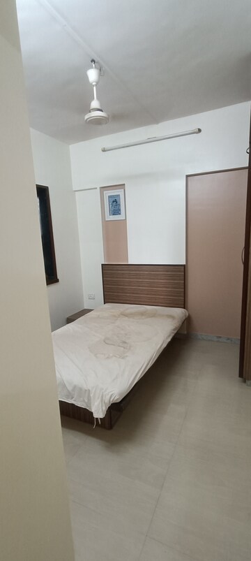 Bathroom in 1 BHK Apartment at Anita Nagar Chs, Kandivali East – for Rent