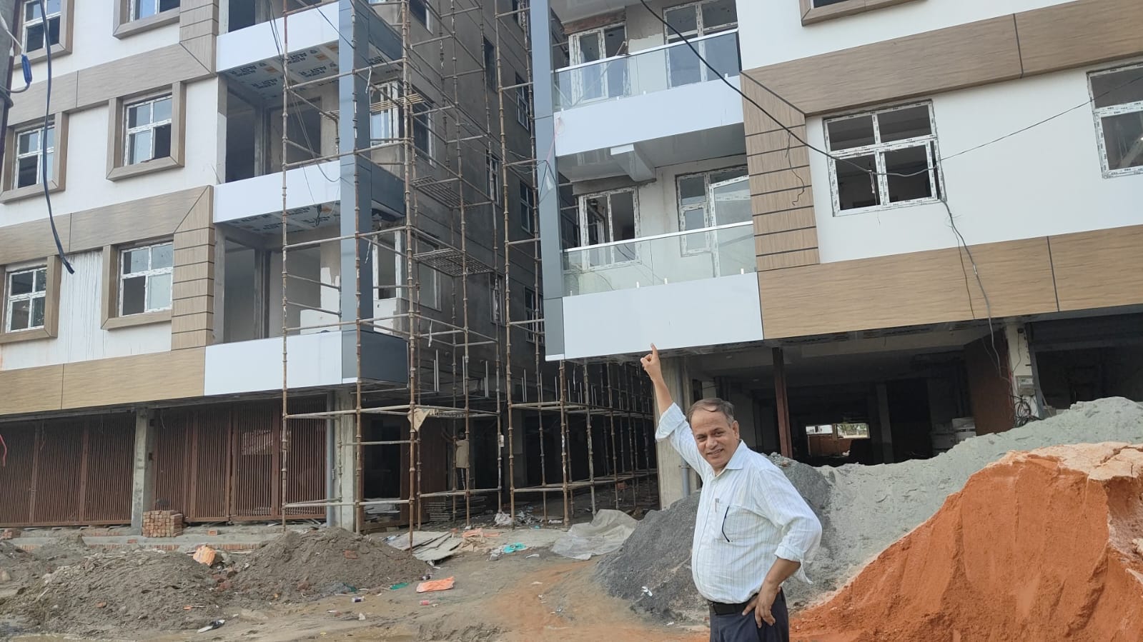 3 BHK Builder Floor For Sale in Sector 104