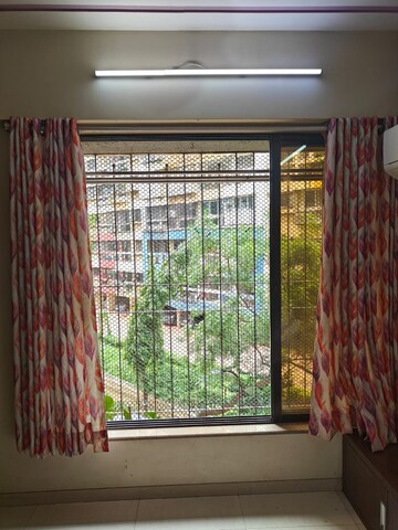 Room in 3 BHK Apartment at Virmati Villa CHS, Borivali West – for Sale