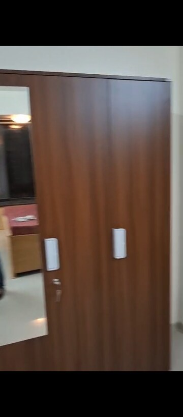 Furnished Amenities in 3 BHK Apartment at Vasant Valley Complex, Malad East – for Rent