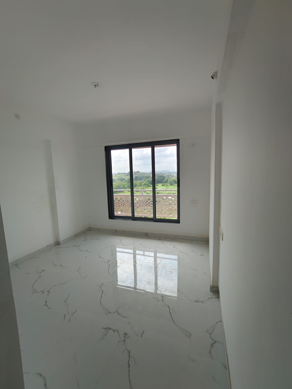 1 BHK 450 Sq.Ft. Apartment in Sneh Serene