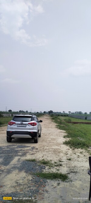  Plot For Sale in Bharat City, Duhai