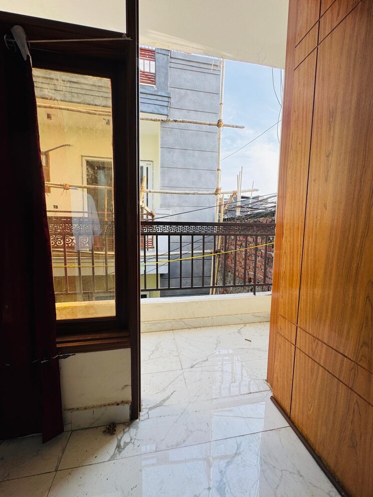 Room, saket 2 Bedroom 950 Sq.Ft. Apartment In Saket Delhi 9072591