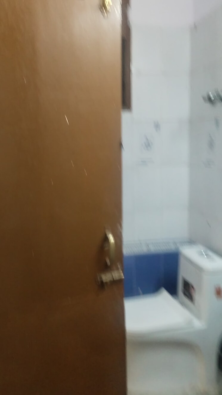 undefined, savitri nagar 3 Bedroom 1100 Sq.Ft. Builder Floor In Savitri Nagar Delhi 9072617