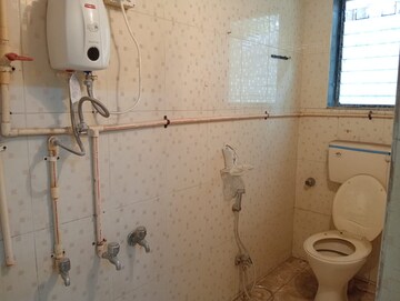 Bathroom in 1 RK Apartment at Bindra Complex, Andheri East – for Rent