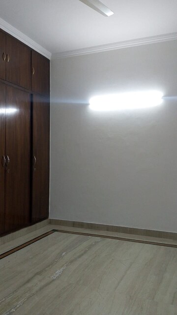 Room in 2 BHK Builder Floor at Malviya Nagar – for Rent