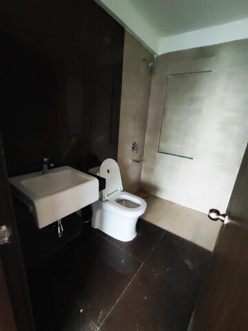 Team Area in 2 BHK Apartment at Indiabulls One Indiabulls, Pokhran Road No Two – for Rent