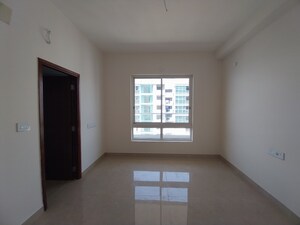 Room in 3 BHK Apartment at Aditya Capitol Heights, Hi Tech City – for Sale