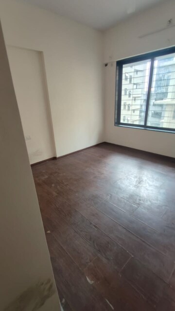 Room in 2 BHK Apartment at Acme Stadium View, Andheri West – for Rent