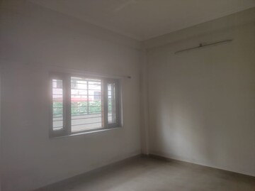 Room in 3 BHK Independent House at Sahastradhara Road – for Rent