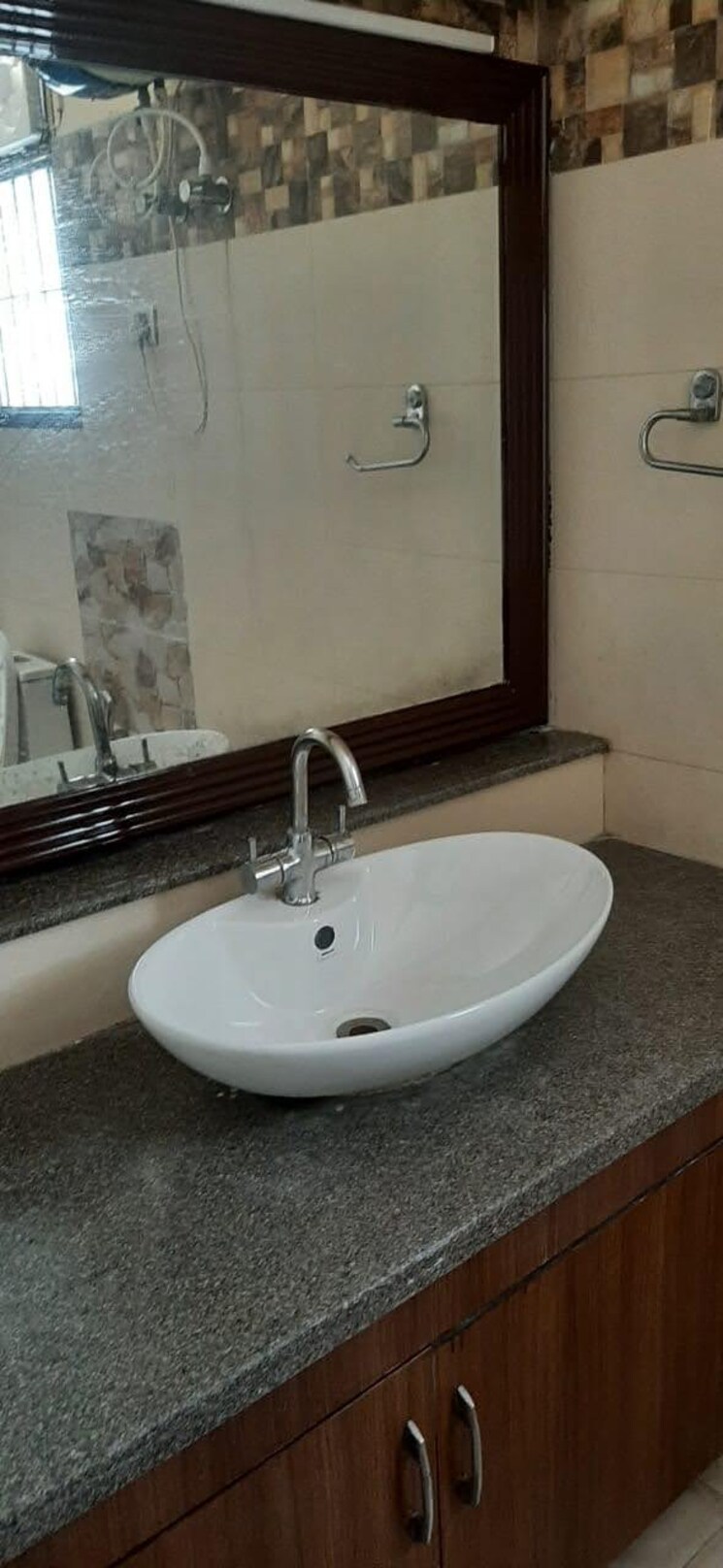 Bathroom, sahastradhara road 3 Bedroom 115 Sq.Yd. Independent House In Sahastradhara Road Dehradun 9072680