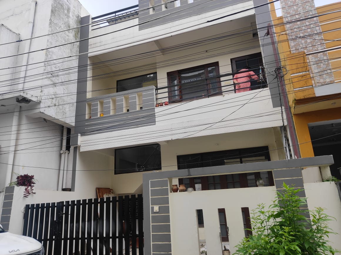 3 BHK Independent House For Rent in Aman Vihar 