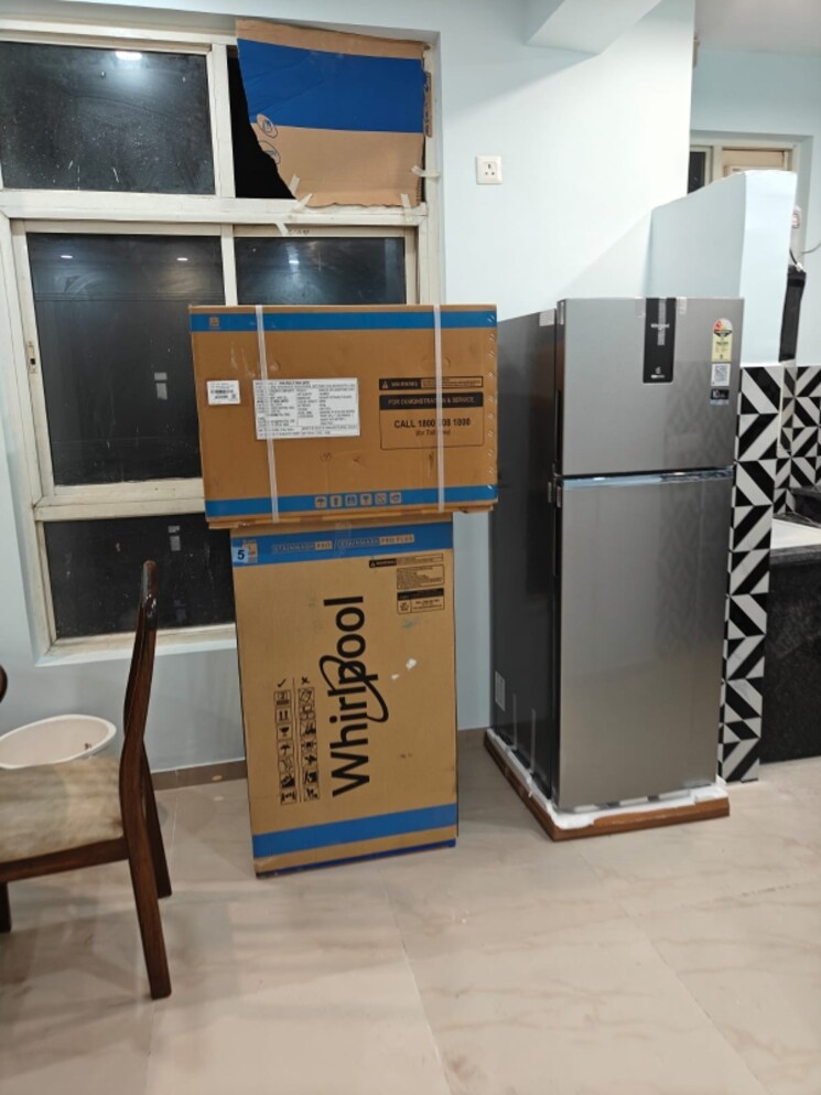 Team Area, omaxe-new-heights 2.5 Bedroom 850 Sq.Ft. Apartment In Sector 78 Faridabad 9072701