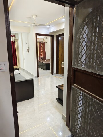 1 BHK Apartment – Entrance View at Sector 23 Dwarka - for Rent