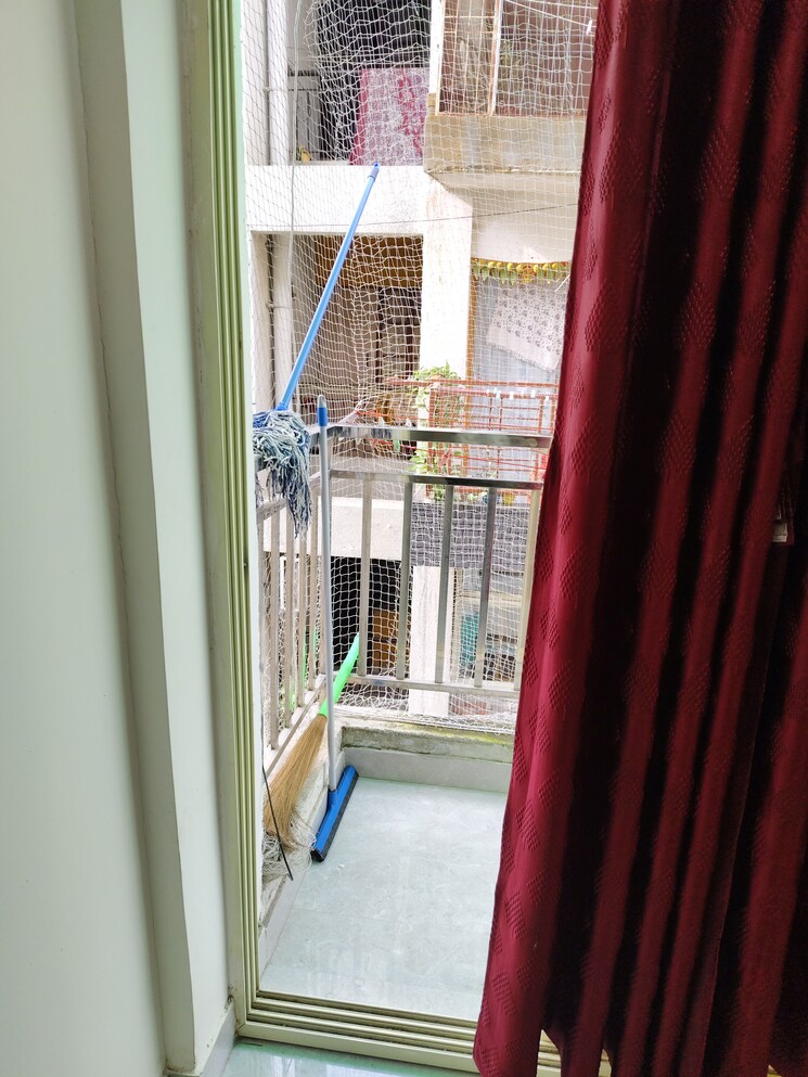 Balcony, sector 23 dwarka 1 Bedroom 400 Sq.Ft. Apartment In Sector 23 Dwarka Delhi 9072706