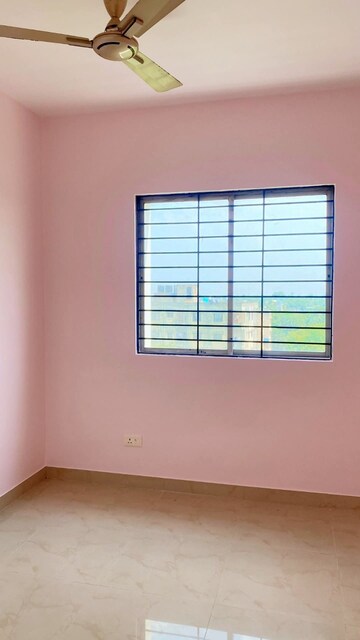 Room in 3 BHK Apartment at Ideal Abasan, Narayanpur – for Rent