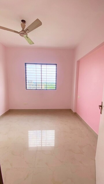 Room in 3 BHK Apartment at Ideal Abasan, Narayanpur – for Rent