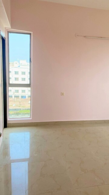 Room in 3 BHK Apartment at Ideal Abasan, Narayanpur – for Rent