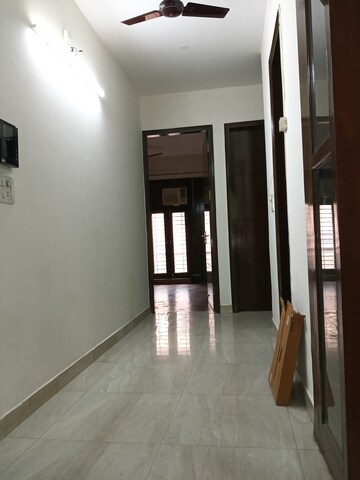 2 BHK Builder Floor For Rent in East Of Kailash