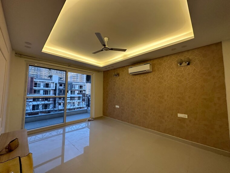 Room, ansal-api-versalia 4 Bedroom 300 Sq.Yd. Builder Floor In Sector 67a Gurgaon 9072760
