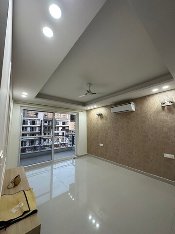 Furnished Amenities in 4 BHK Builder Floor at Ansal API Versalia, Sector 67a – for Sale