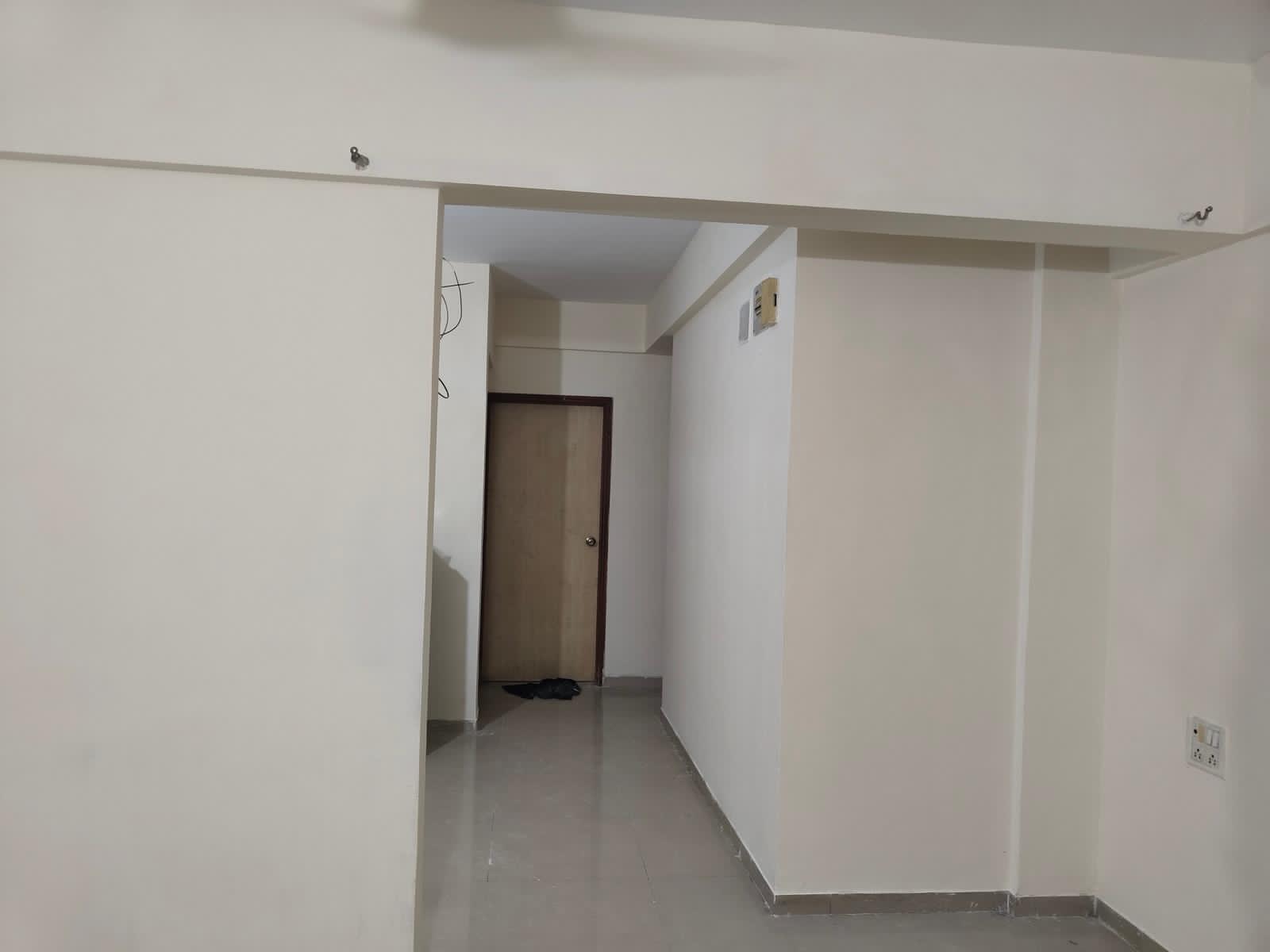 2 BHK 950 Sq.Ft. Apartment in R K Nisarg Deep