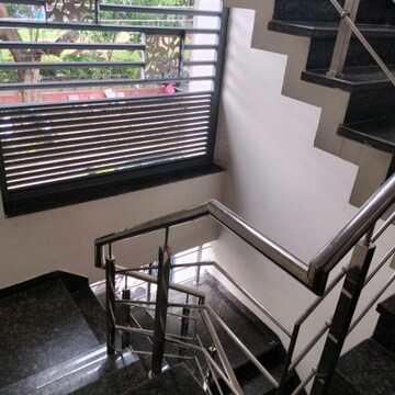Staircase in 3 BHK Apartment at Sector 44 – for Rent