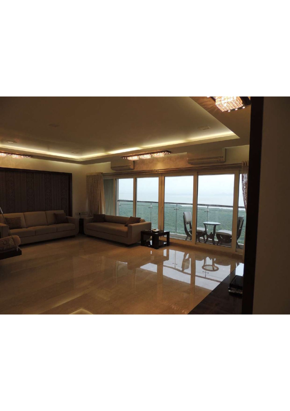 4 BHK + Pooja Room,Servant Room Apartment For Sale in Palm Paradise
