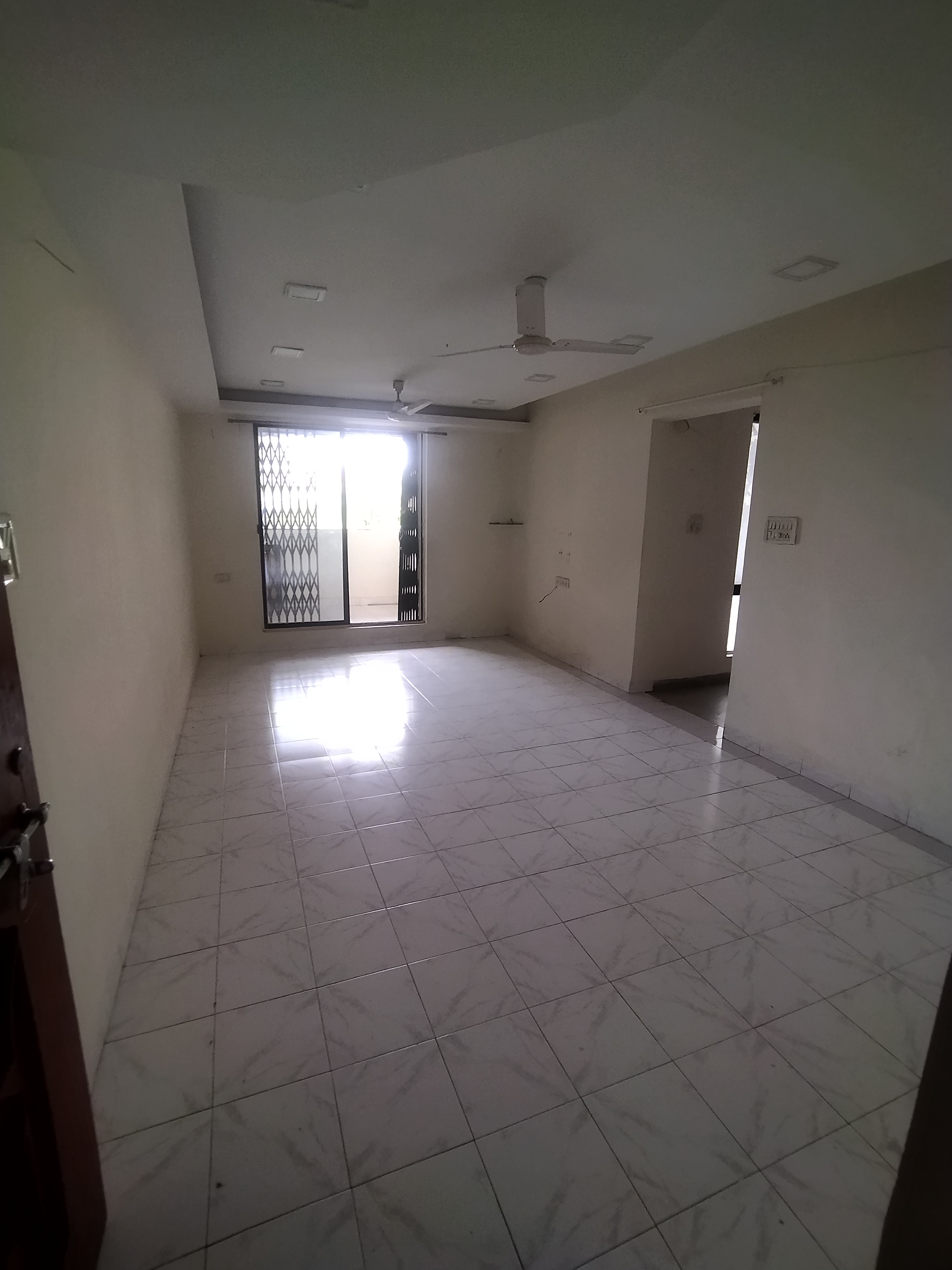 2 BHK 1000 Sq.Ft. Apartment in Mayfair Eleganza Phase II