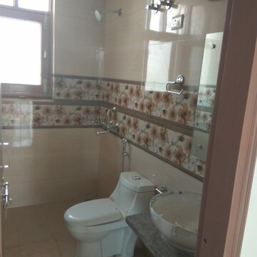 Bathroom in 2 BHK Builder Floor at Sector 9 – for Rent