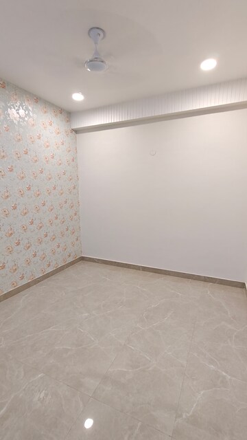 Room in 2 BHK Builder Floor at Malviya Nagar – for Rent