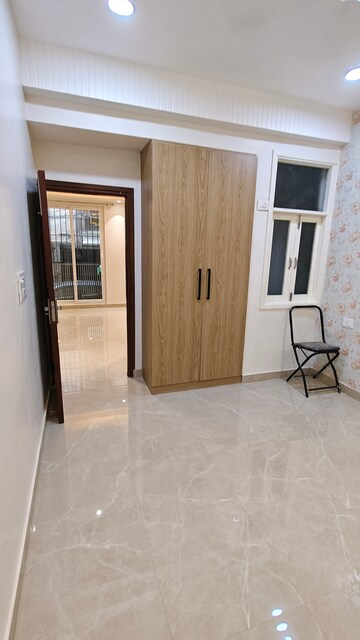 Room in 2 BHK Builder Floor at Malviya Nagar – for Rent