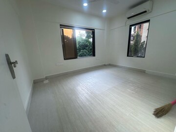 Room in 2 BHK Apartment at Adelphi Apartment, Andheri West – for Rent