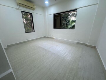 Room in 2 BHK Apartment at Adelphi Apartment, Andheri West – for Rent