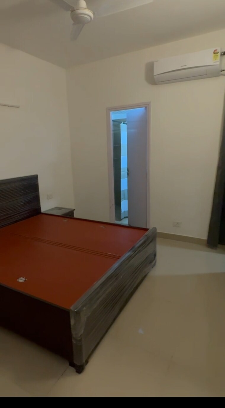 Bedroom, suncity-avenue-76 2 Bedroom 735 Sq.Ft. Apartment In Sector 76 Gurgaon 9072854