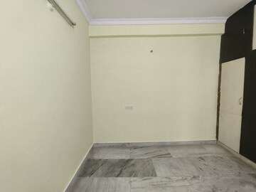 Room in 3 BHK Apartment at Sai Amrutha Residency Amberpet, Amberpet – for Rent
