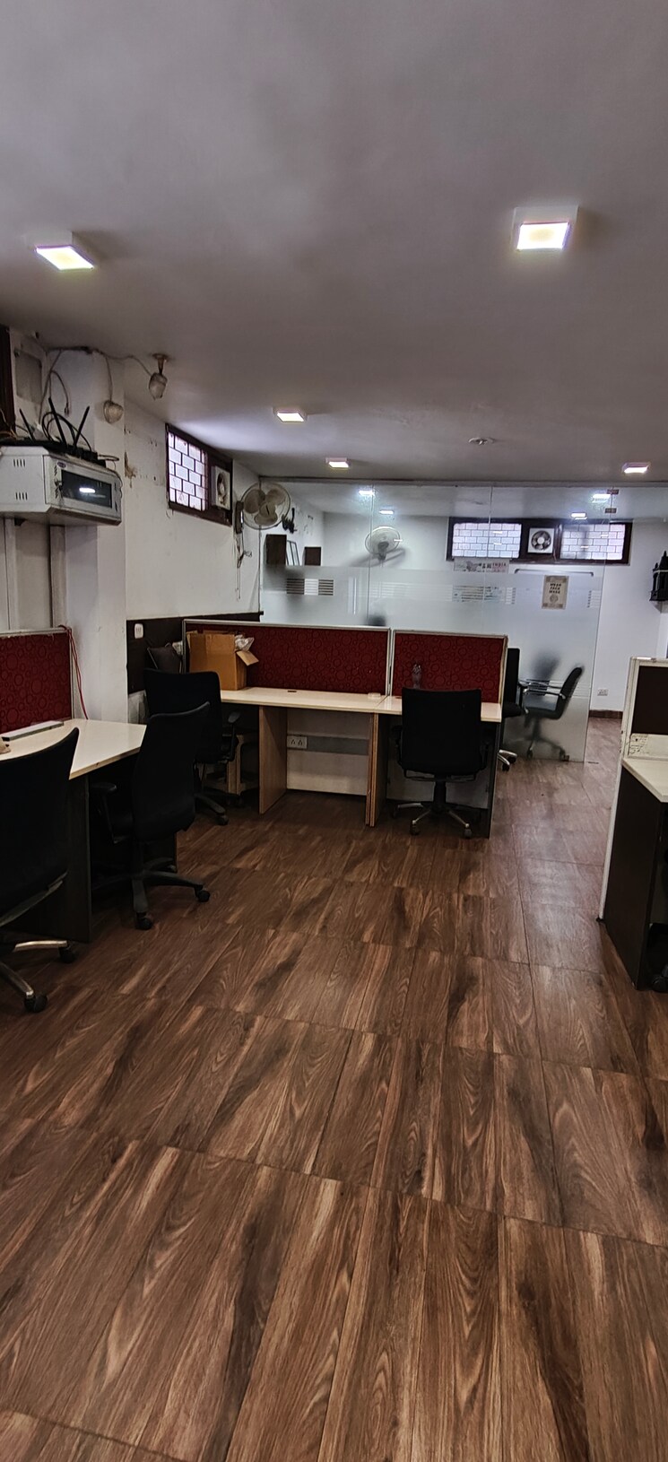 Team Area, malviya nagar Commercial Office Space 1500 Sq.Ft. In Malviya Nagar Delhi 9072859
