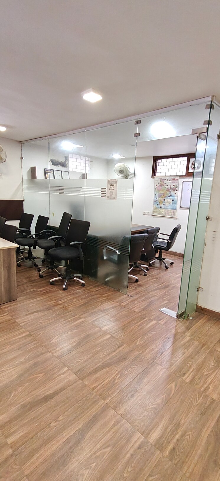 Team Area, malviya nagar Commercial Office Space 1500 Sq.Ft. In Malviya Nagar Delhi 9072859