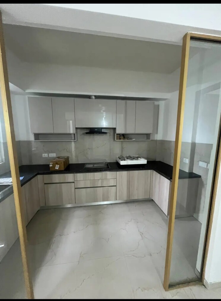 Kitchen, smart-world-orchard 3 Bedroom 1680 Sq.Ft. Apartment In Sector 61 Gurgaon 9072856