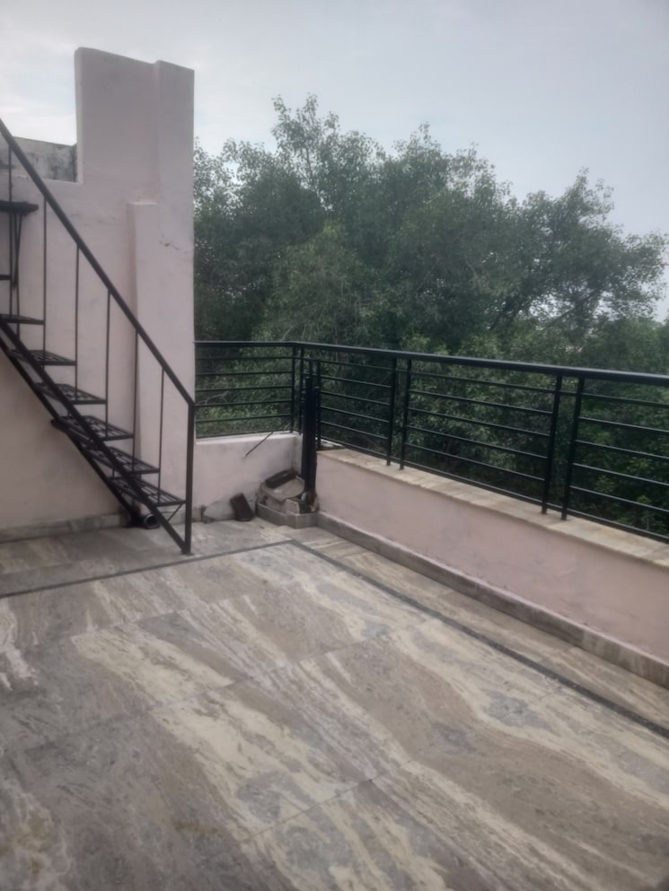 Balcony, vasant kunj 2 Bedroom 750 Sq.Ft. Apartment In Vasant Kunj Delhi 9072871
